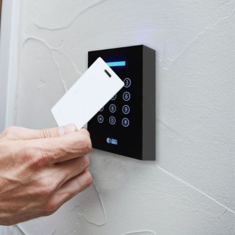 Control de acceso para edificios inteligentes
