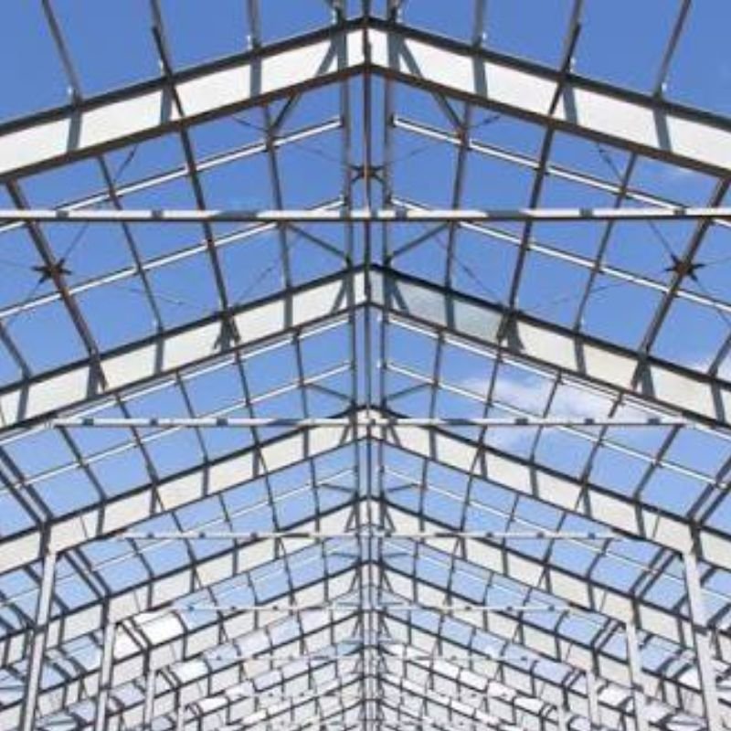 Estructura metálica con cubierta