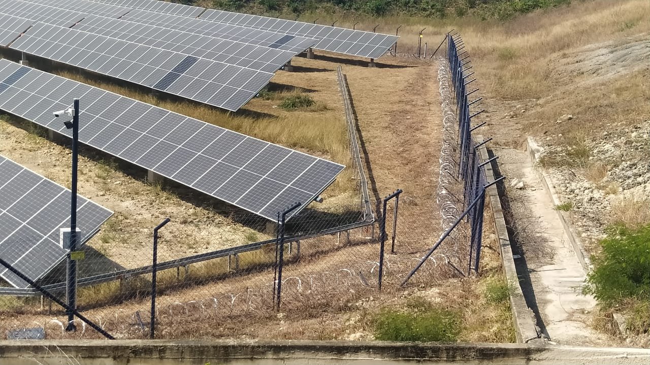 CERRAMIENTO PARQUE SOLAR SURTIGAS